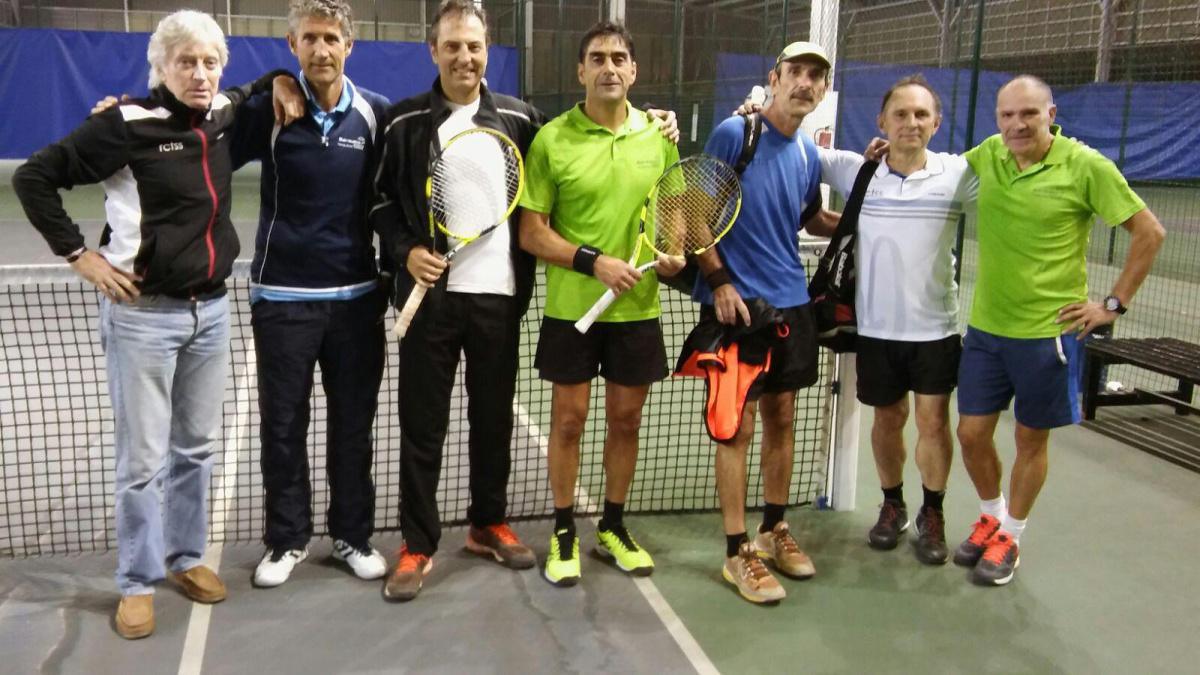 Lee más sobre el artículo Barrika no pudo con el Tenis San Sebastián “A”
